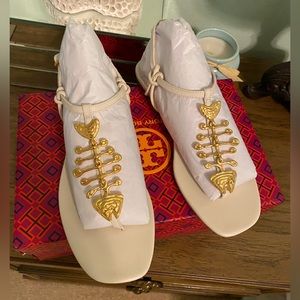 Tory Burch Capri Fish Sandal